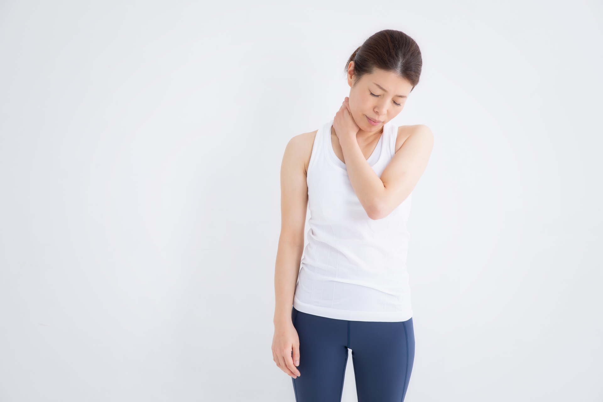 腕や背中の痛み、しびれ「頸椎椎間板ヘルニア」になってしまったら